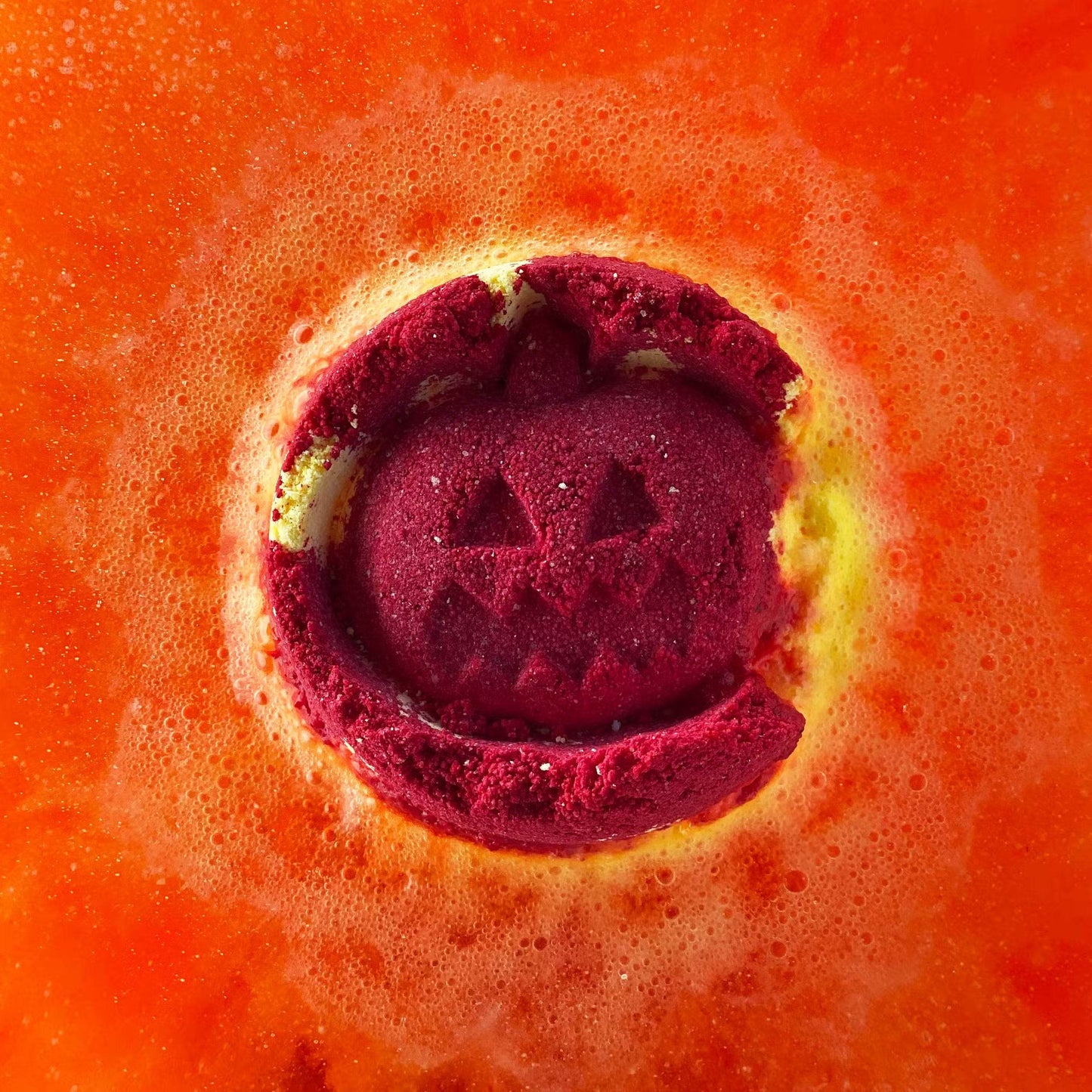 Halloween Badebombe Kürbisform - Anis - 180g - Badebombe - Hauttempel