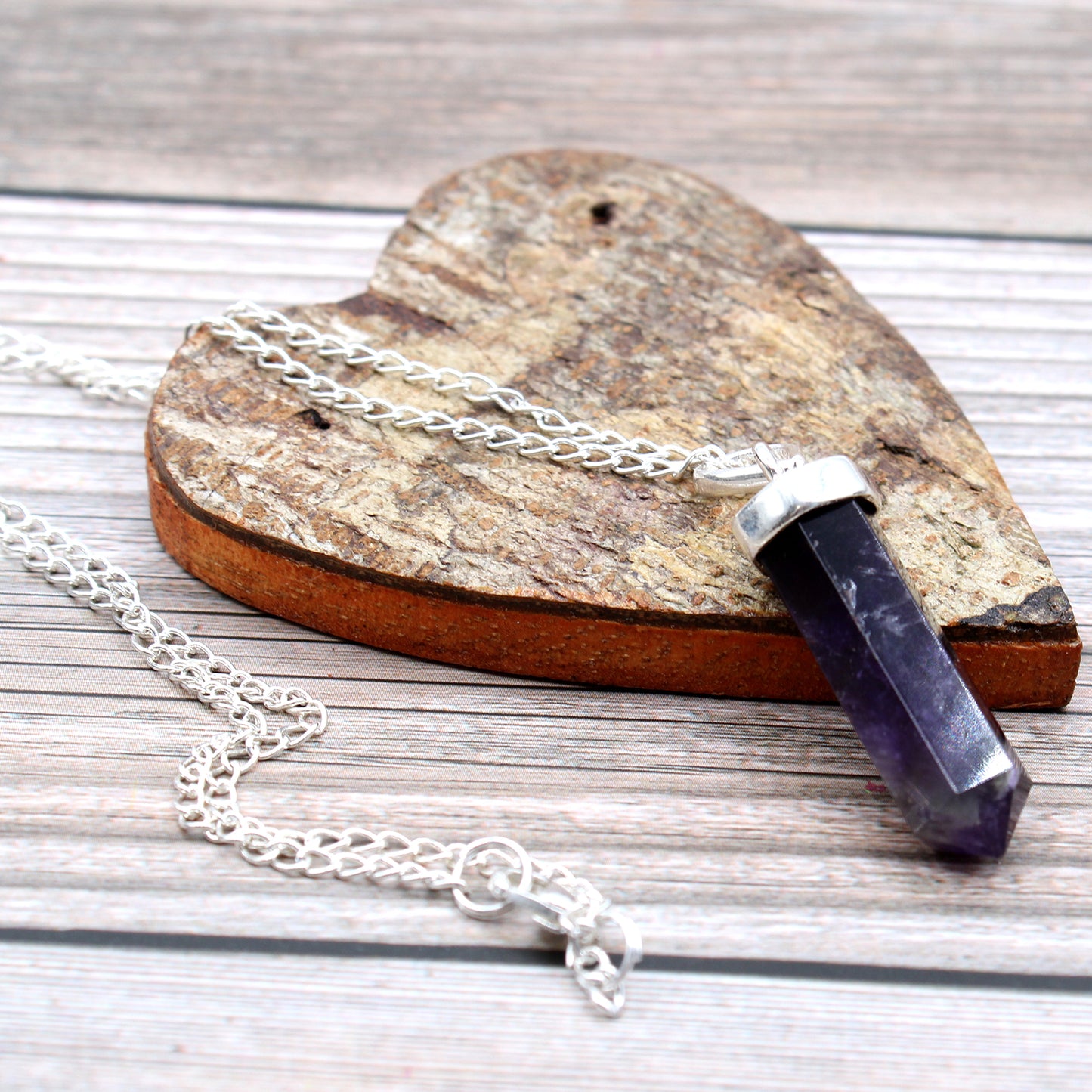 Indische Edelsteinkette - Obelisk - Amethyst