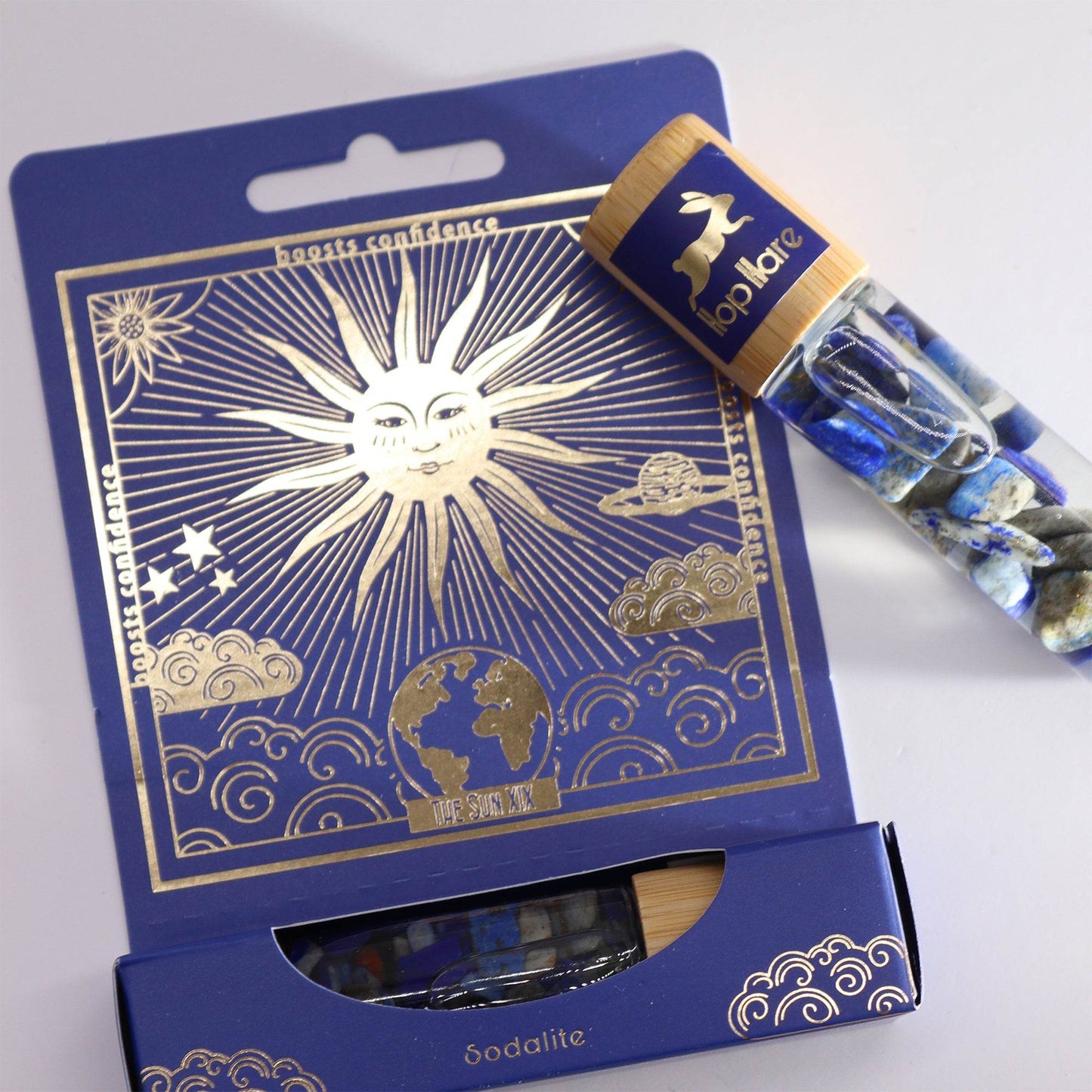 Tarot Edelstein-Roll-on mit Sodalith - Die Sonne 10ml - Hop Hare© Tarot Edelstein-Roll-on - Hauttempel