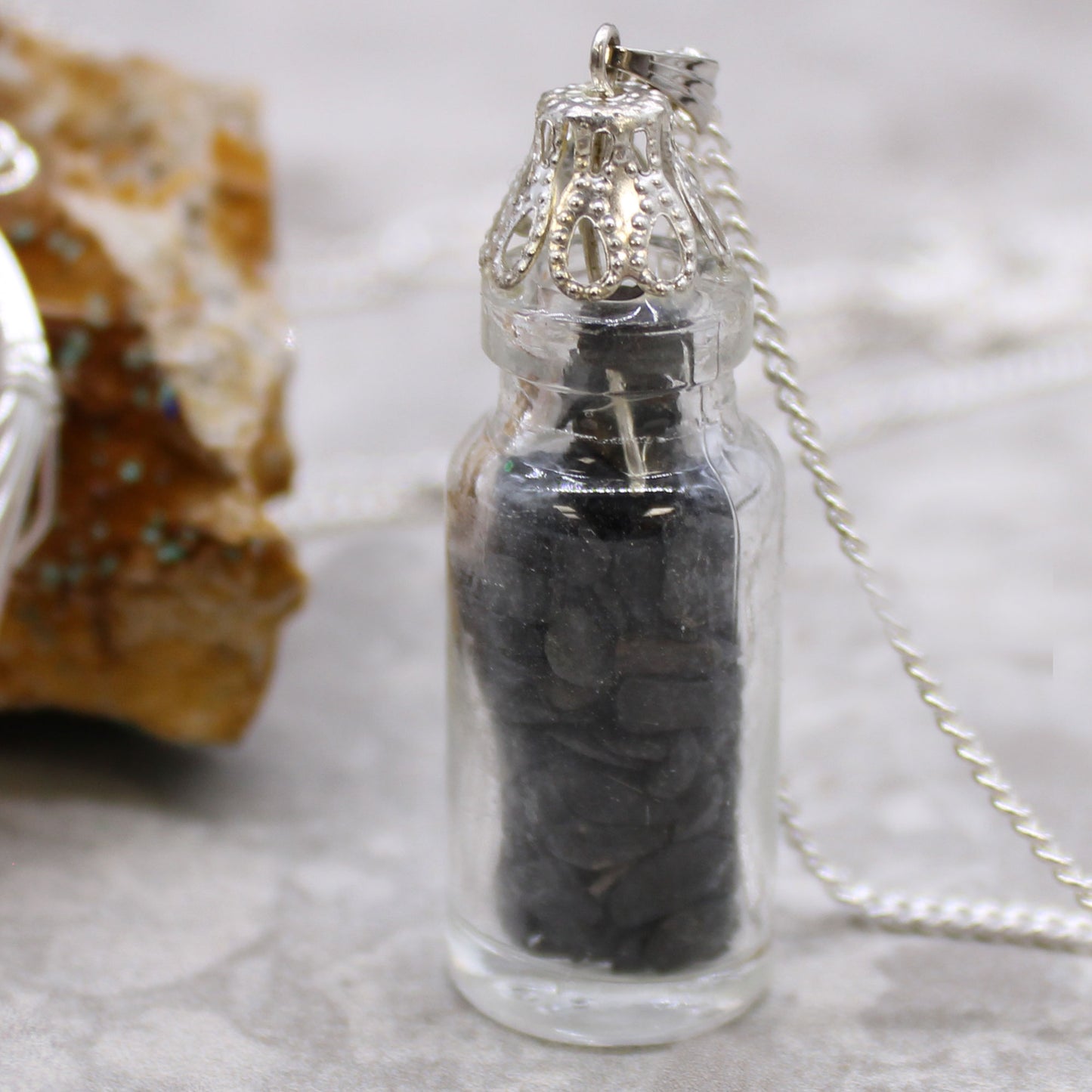 Indische Edelsteinkette - Edelsteine in Flasche - 5 Designs