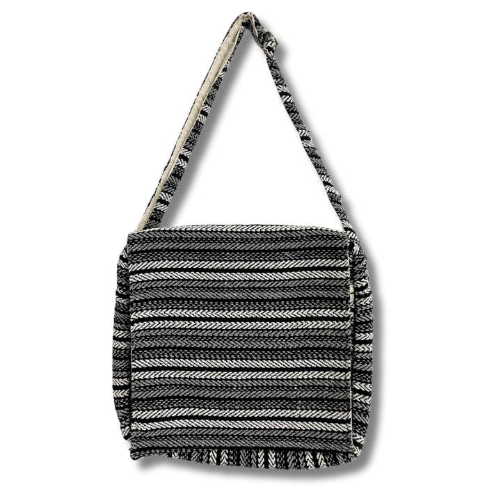 Laptop-Tasche - BANJARA - Boho-Stil - Graue Streifen - Laptoptasche - Hauttempel