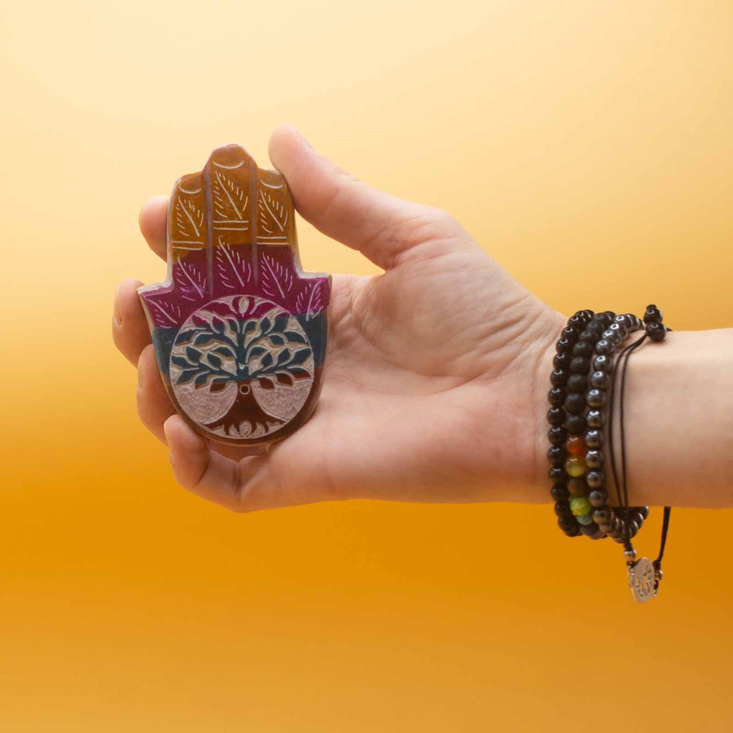 Räucherstäbchenhalter "Hamsa & Lebensbaum" Speckstein ca. 9x6cm