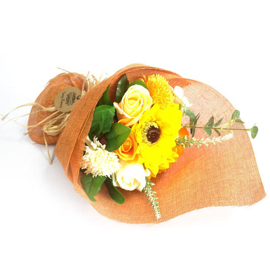 Seifenblumen Geschenk-Bouquet - Blumenstrauß mit Blüten in Orange