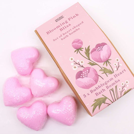 Badeherz-Geschenkset Blooming Pink Bliss – rosa Badeherzen aus geöffneter Box