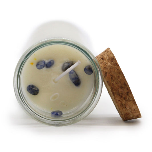 Wunschkerze - Schutz - mit Sodalith-Edelsteinen und Drachenblut