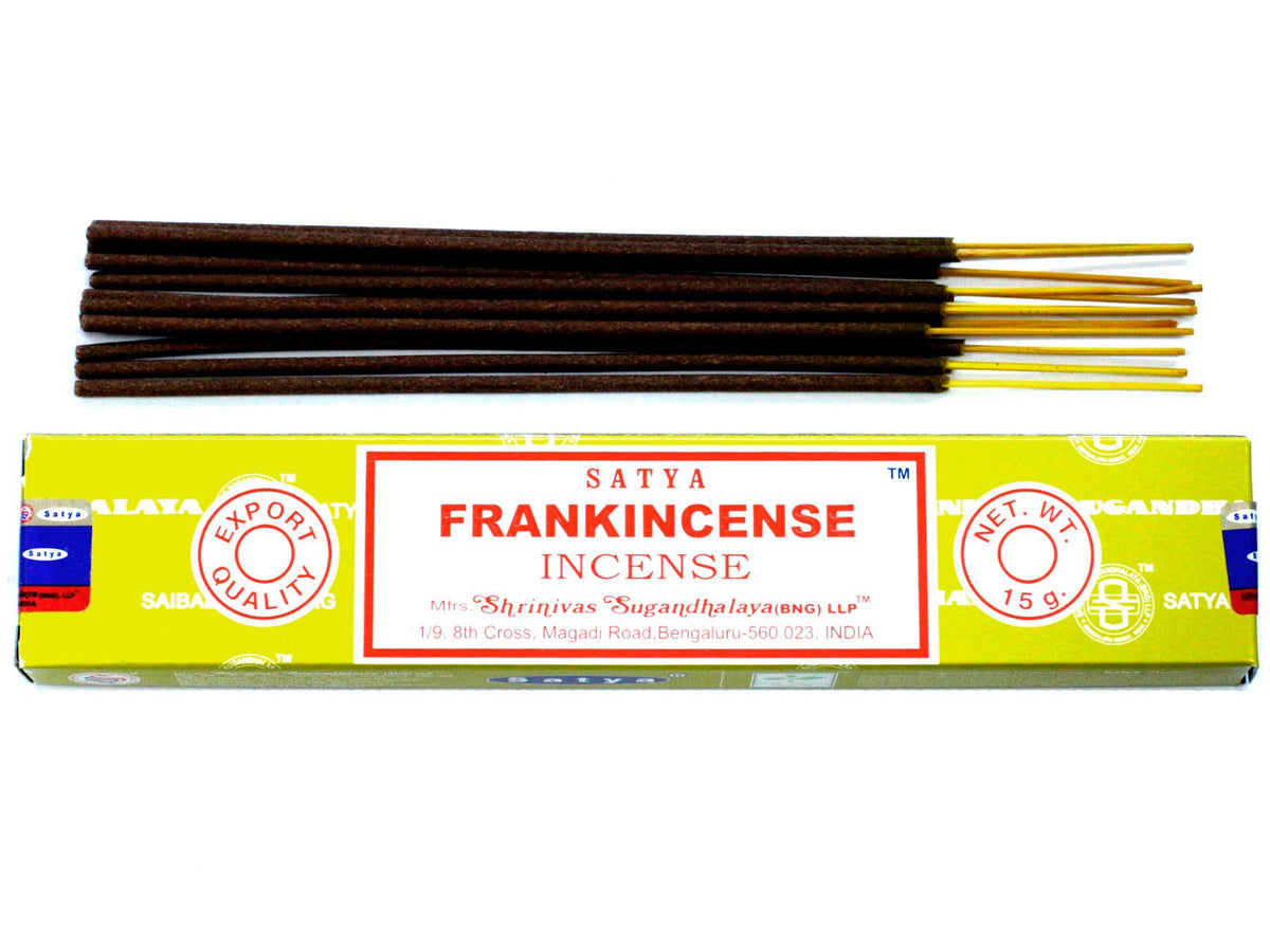 Satya Räucherstäbchen Weihrauch – Verpackung mit Stäbchen, Freisteller