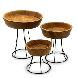 Set mit 3 Teakholzschalen auf Metallständern